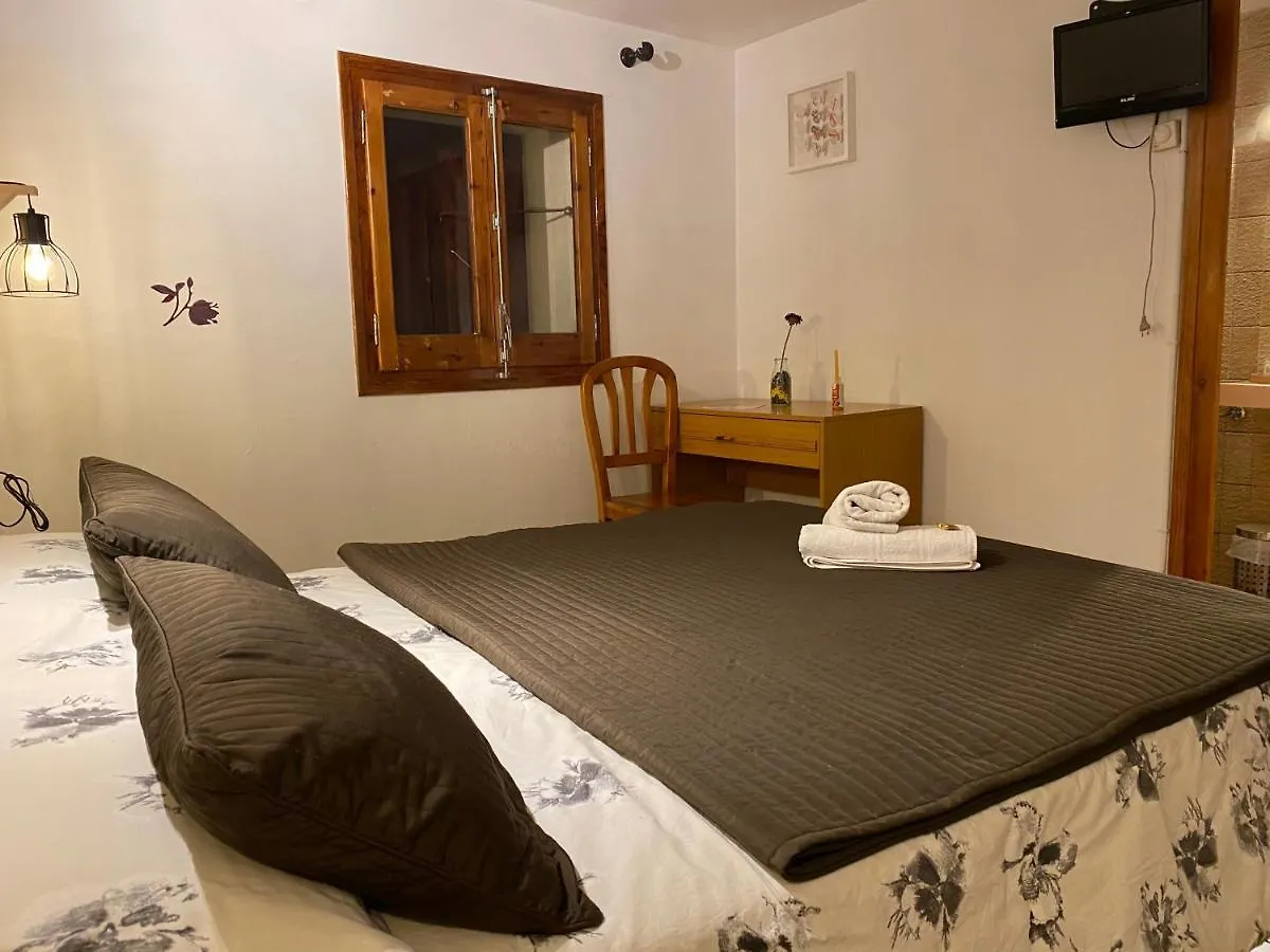 Hostal La Cuineta De Cal Triuet Gosol Guest house