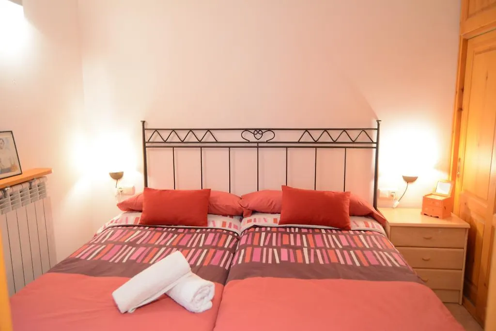 Hostal La Cuineta De Cal Triuet Gosol 2*,
