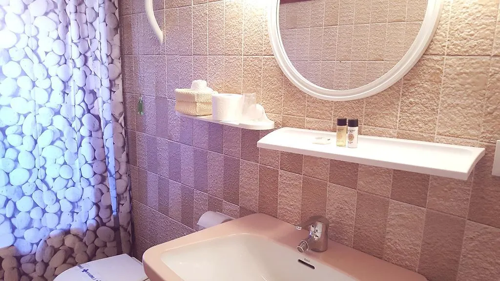 ** Guest house Hostal La Cuineta De Cal Triuet Gosol Spain