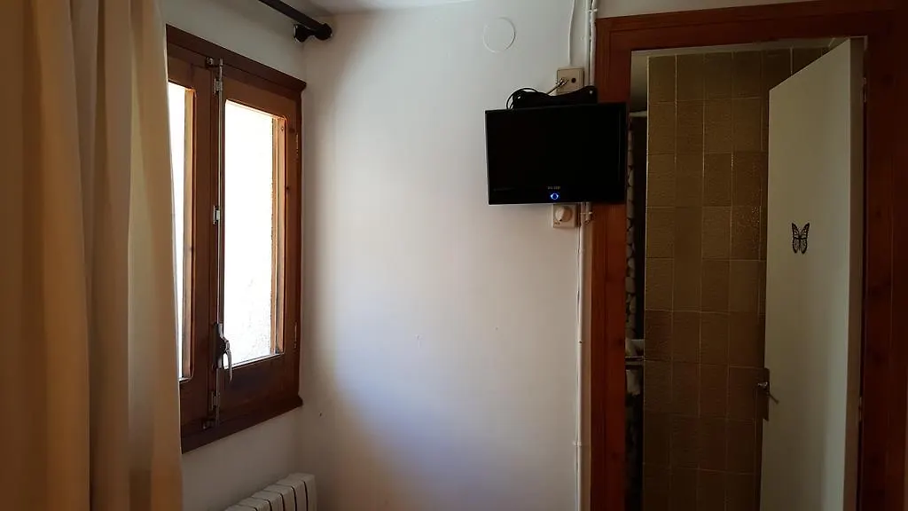 Hostal La Cuineta De Cal Triuet Gosol Guest house
